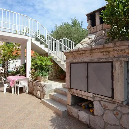 Lägenhet Karbuni 13217a Blato (Korcula)
